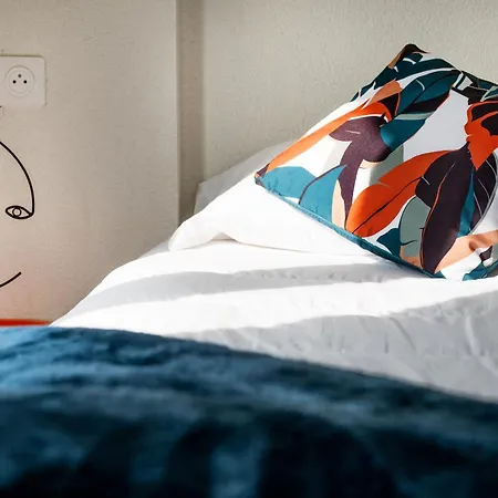 Du Gave Отель Лурд